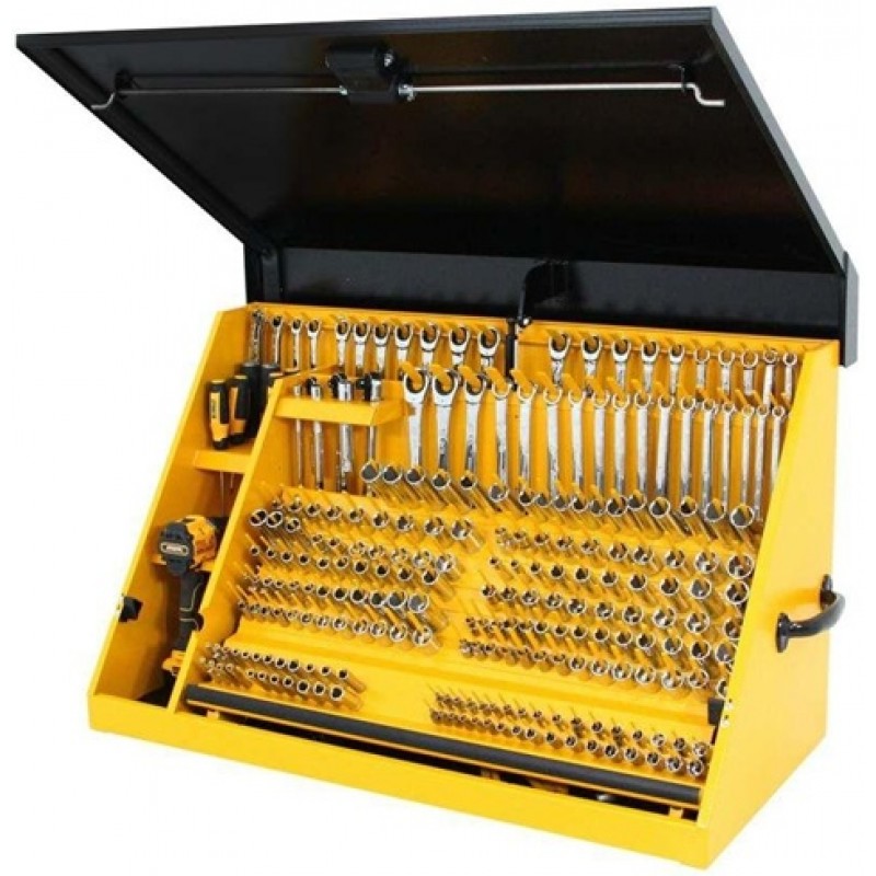 DEWALT 30 Inch x 15 Inch Black Lid and Yellow Body...